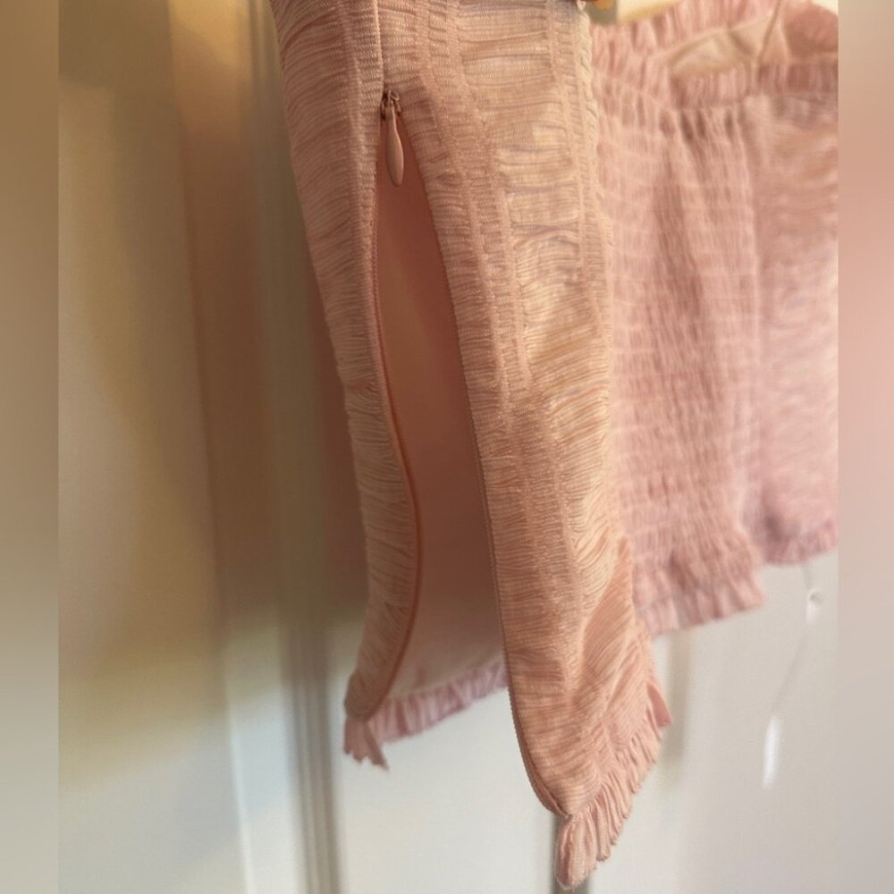 NWT Reformation Trixi Top in Baby Pink Smocking Flower Detail | size 0 - Picture 10 of 11